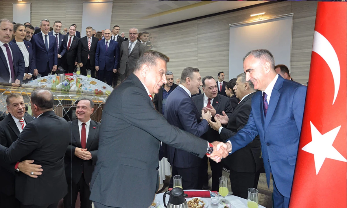 CUMHURİYET RESEPSİYONU’NDA BAYRAM KUTLAMASI