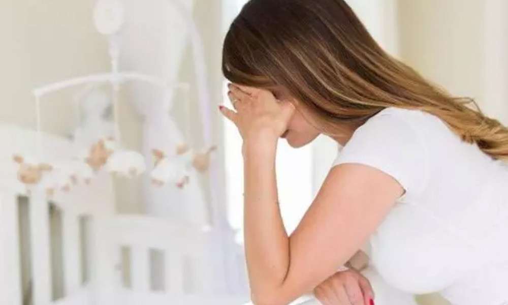 Doğum travması her 100 kadından 4&rsquo;&uuml;n&uuml; etkiliyor   