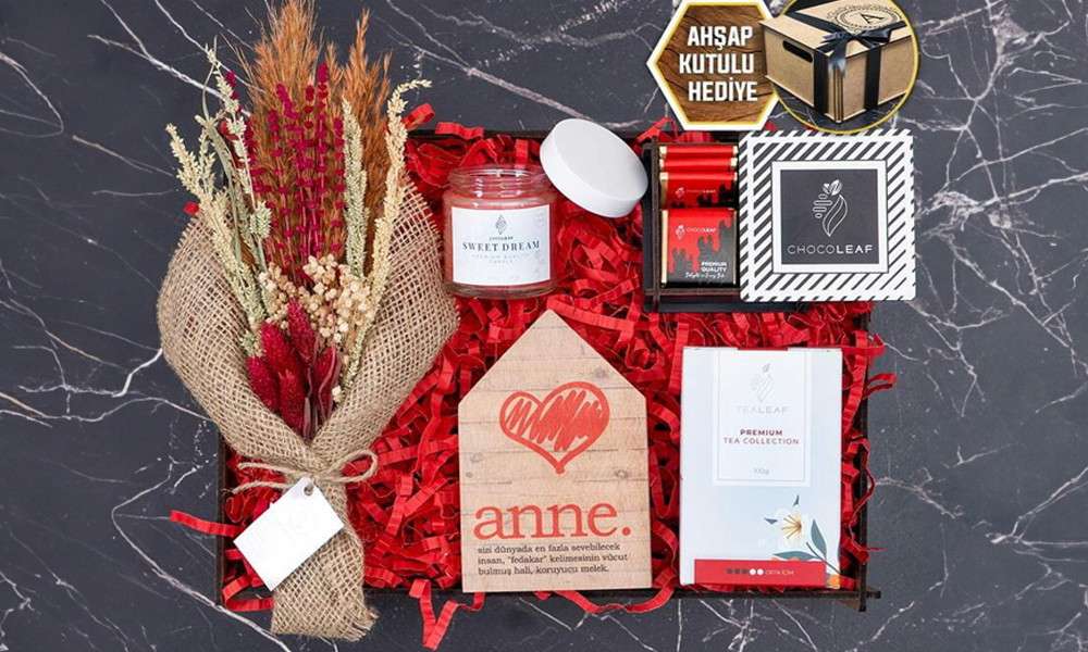 Ebeveynler İçin Hediye Önerileri: Mükemmel Hediyeyi Seçmenin Yolları