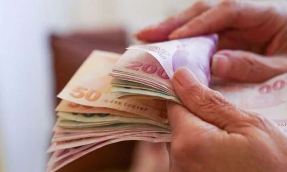 EMEKLİ MAAŞLARINA D&Uuml;ZENLEME EKİM'DE MECLİS'E GELİYOR