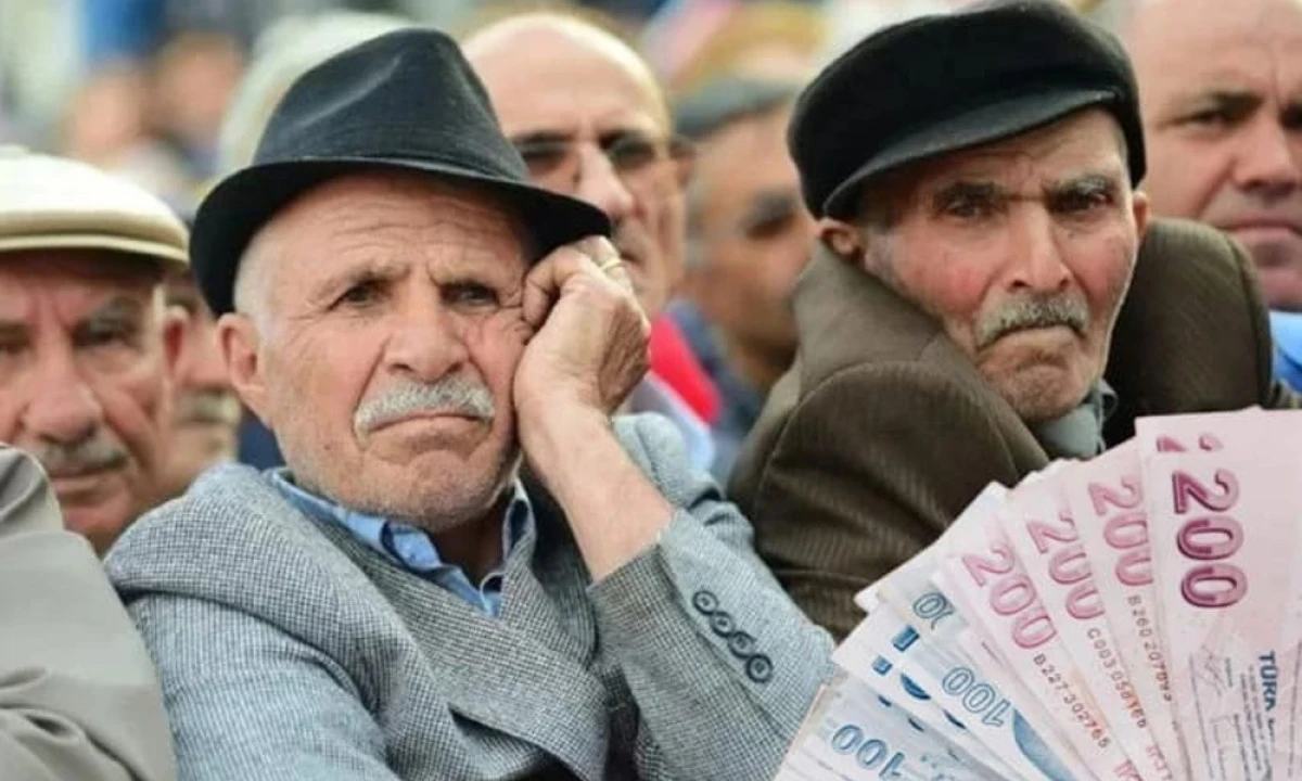 EMEKLİLERİN ZAM ORANI BELLİ OLDU