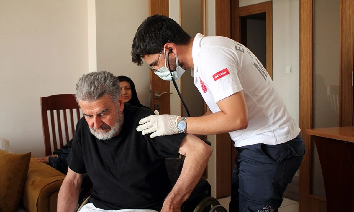 Evde sağlık hizmetleri hastalara umut oluyor
