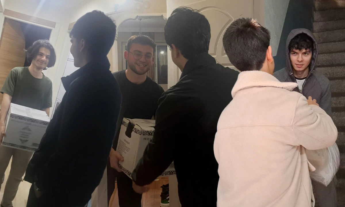 GURBETTEKİ KARDEŞLİK SOFRASI