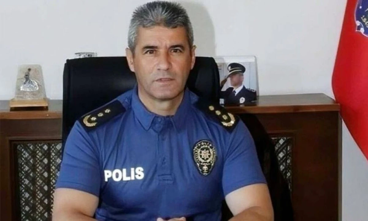 Hasan &Uuml;nl&uuml; 1. Sınıf Emniyet M&uuml;d&uuml;r&uuml; r&uuml;tbesine y&uuml;kseldi