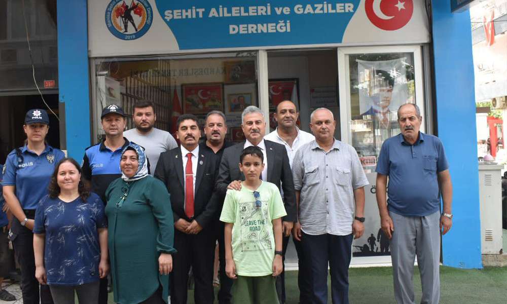 İL EMNİYET M&Uuml;D&Uuml;R&Uuml; AKTAŞ&rsquo;TAN BAŞKAN KAYA&rsquo;YA ZİYARET 