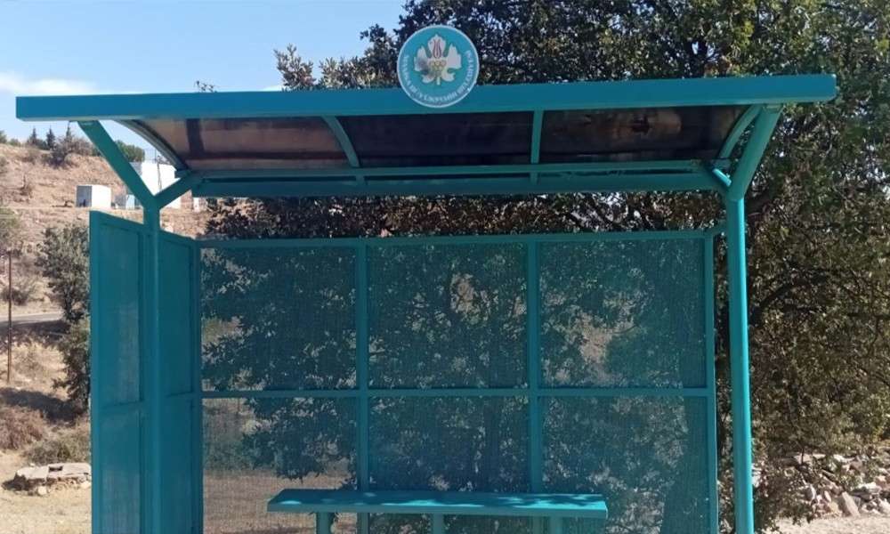 İlçede Otobüs Duraklarının Bakımları Yapıldı