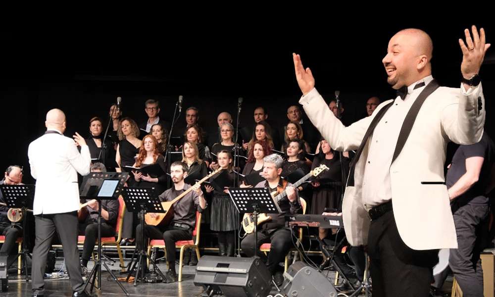 İLÇEDE UNUTULMAZ KONSER