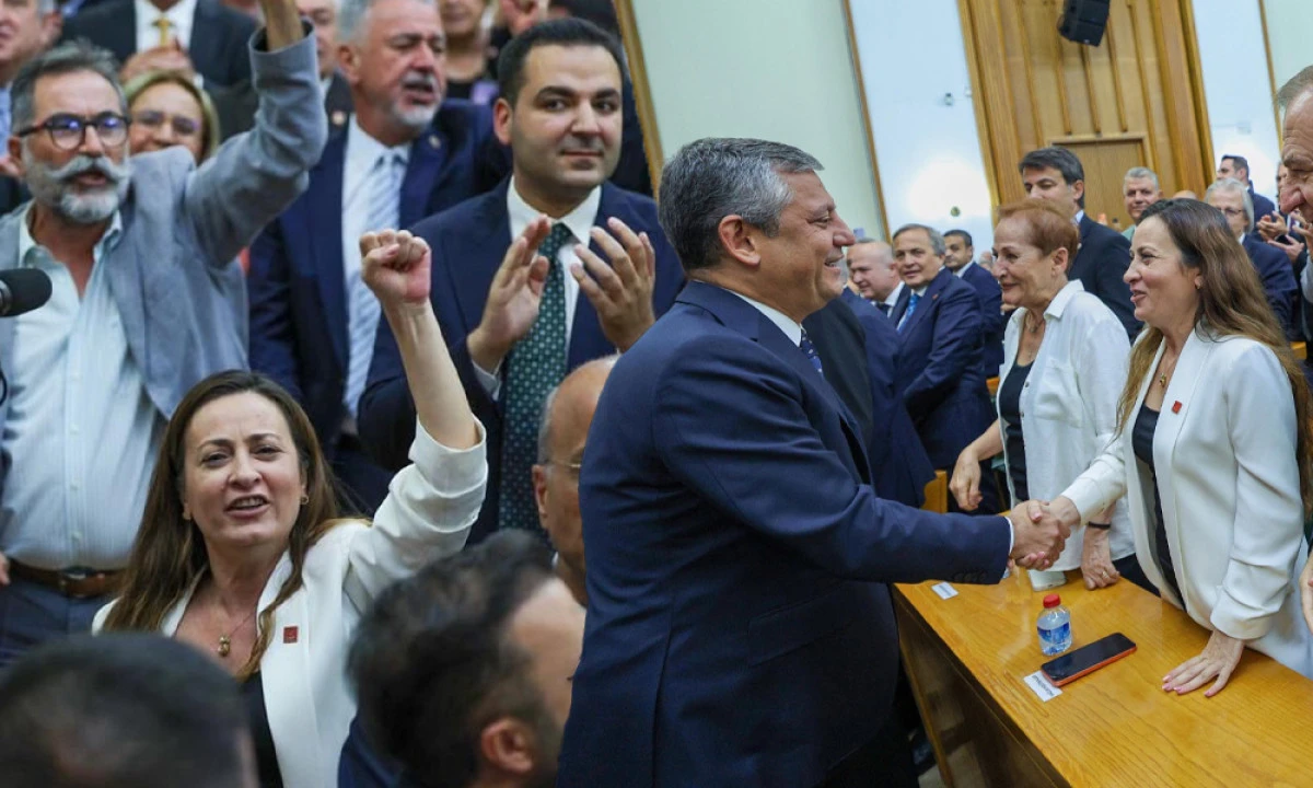 İLKSEN &Ouml;ZALPER'DE 'BİNA' A&Ccedil;IKLAMASI!