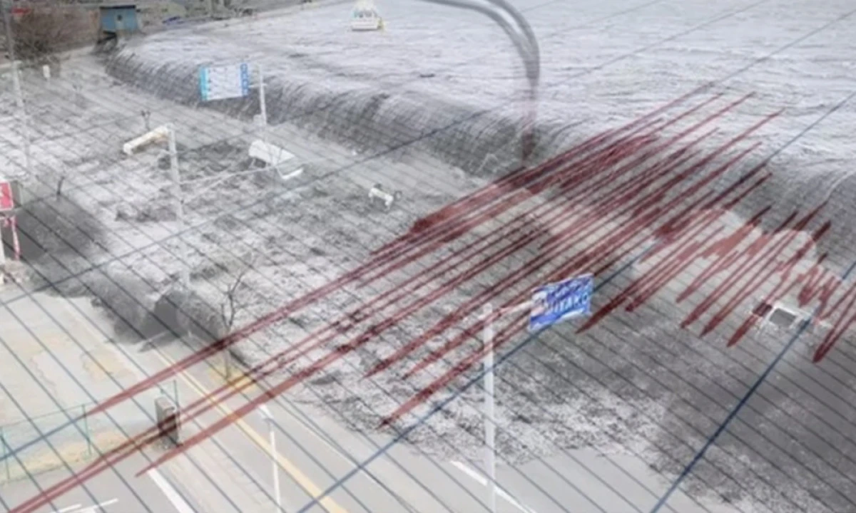 JAPONYA&rsquo;DA 7,4 B&Uuml;Y&Uuml;KL&Uuml;Ğ&Uuml;NDE DEPREM