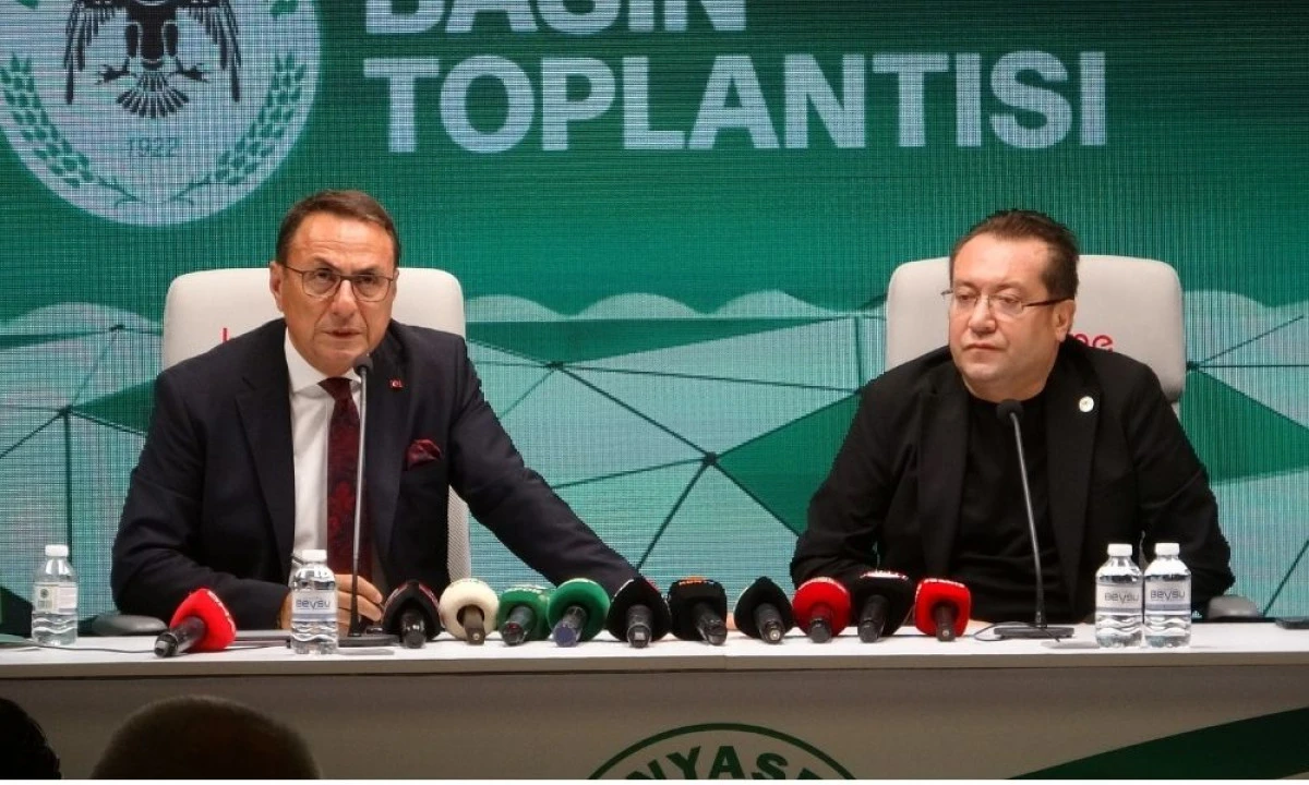 Konyaspor ge&ccedil;en sezonki sıralamayı ge&ccedil;mek istiyor