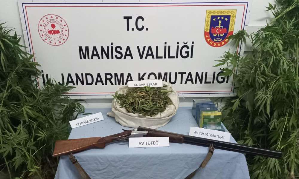 Kula&rsquo;da uyuşturucu operasyonu: 1 g&ouml;zaltı