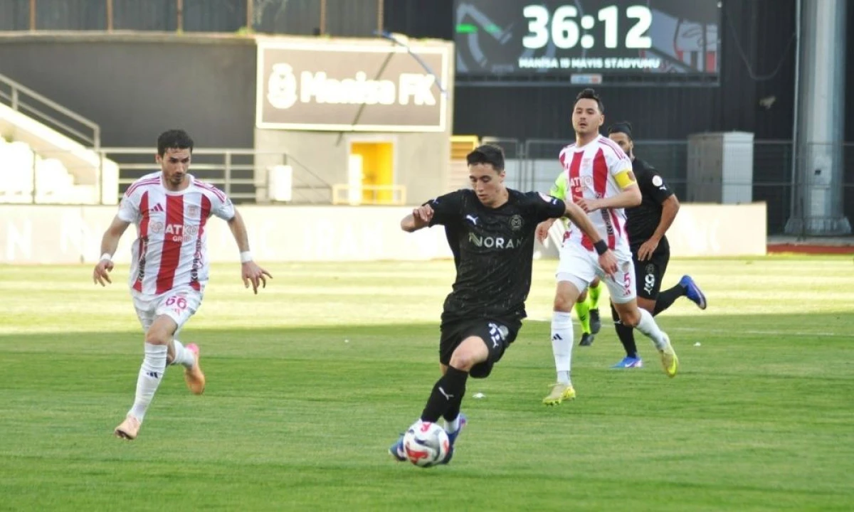 MANİSA FK EVİNDE PENDİKSPOR&rsquo;U 2 GOLLE GE&Ccedil;Tİ