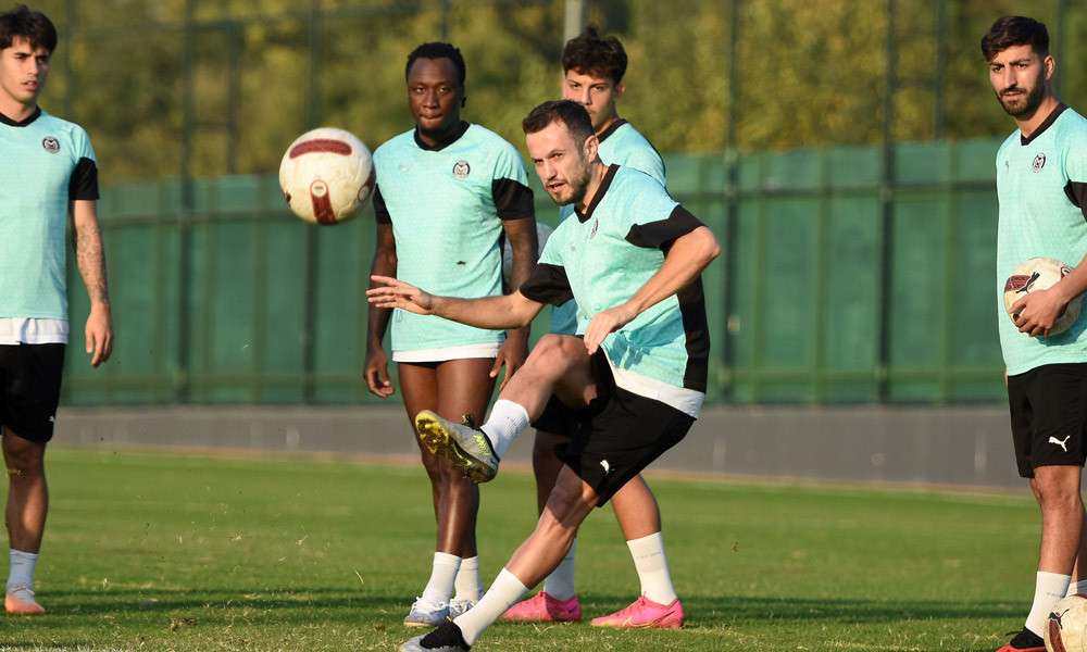 Manisa Fk, Gen&ccedil;lerbirliği mesaisine başladı