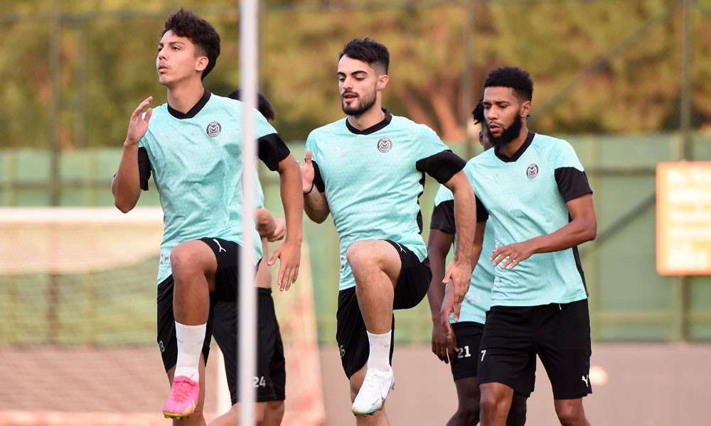 Manisa Fk Milli arayı &ccedil;ift antrenmanla değerlendiriyor