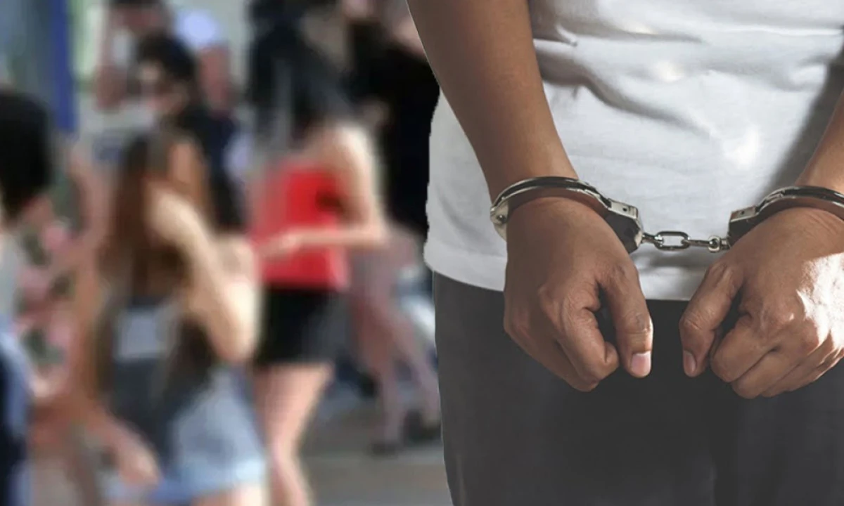 MANİSA&rsquo;DA MASAJ SALONUNA BİR BASKIN DAHA!