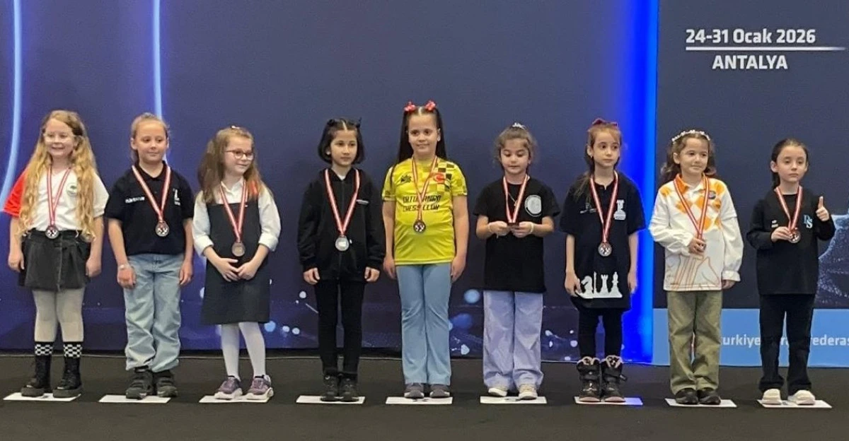 Manisalı Deniz Erol Satran&ccedil;ta Milli Takıma Se&ccedil;ildi