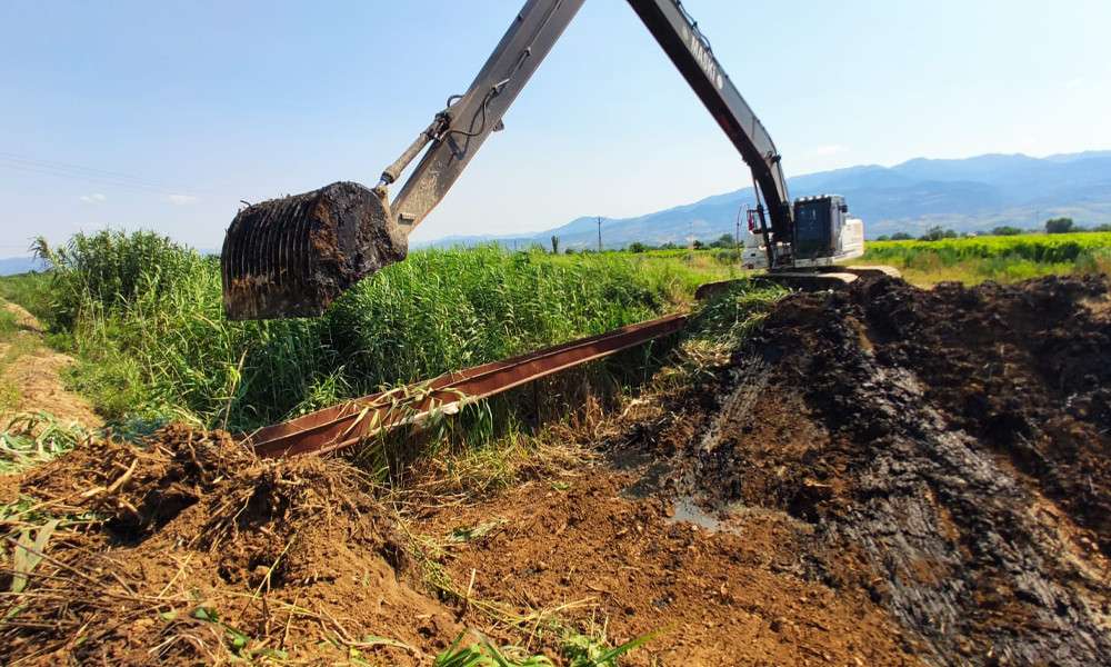 Maski, Sobran Mahallesi’nde dere temizliği yaptı 
