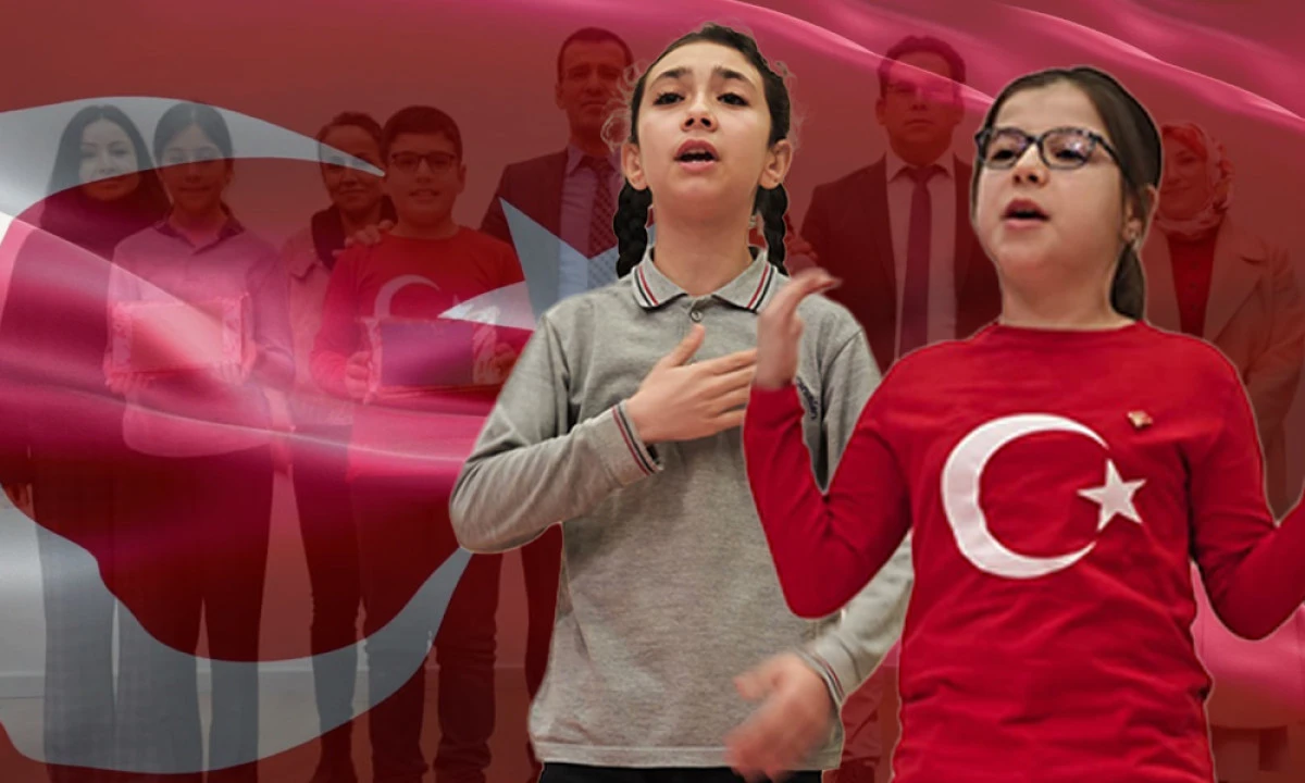 MİNİK Y&Uuml;REKLERİN İSTİKLAL COŞKUSU