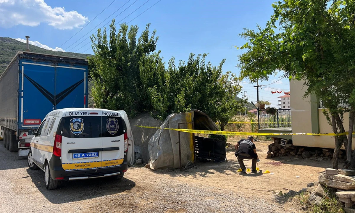 Park tartışmasında damadını tüfekle vurarak öldürdü