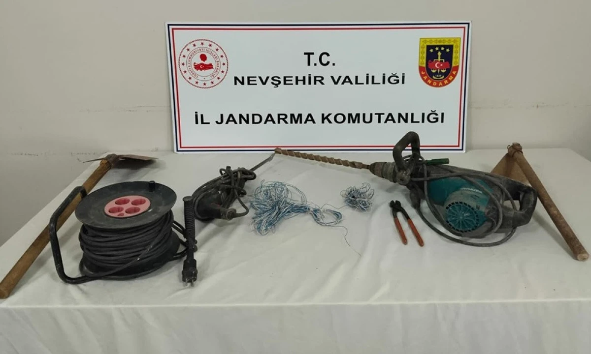 Patlayıcı madde ile kaçak kazıya suç üstü