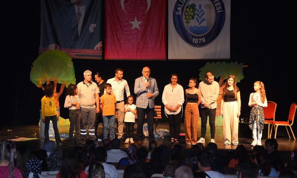  SALİHLİ BELEDİYESİ’NDEN ÇOCUKLARA TİYATROLU EĞİTİM 