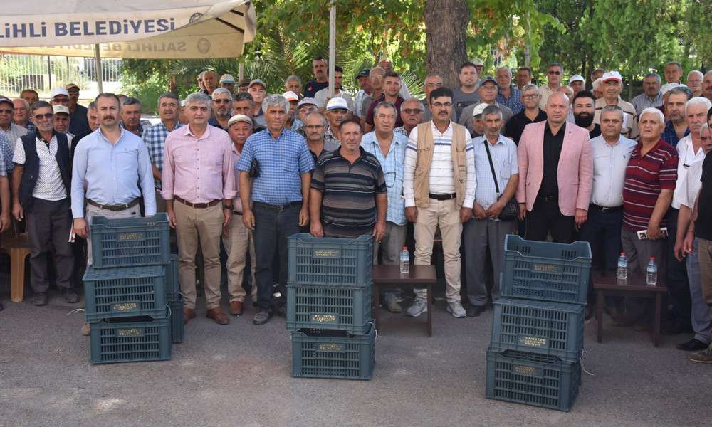 SALİHLİLİ &Uuml;RETİCİLERE Y&Uuml;ZDE 100 HİBELİ KASA DESTEĞİ