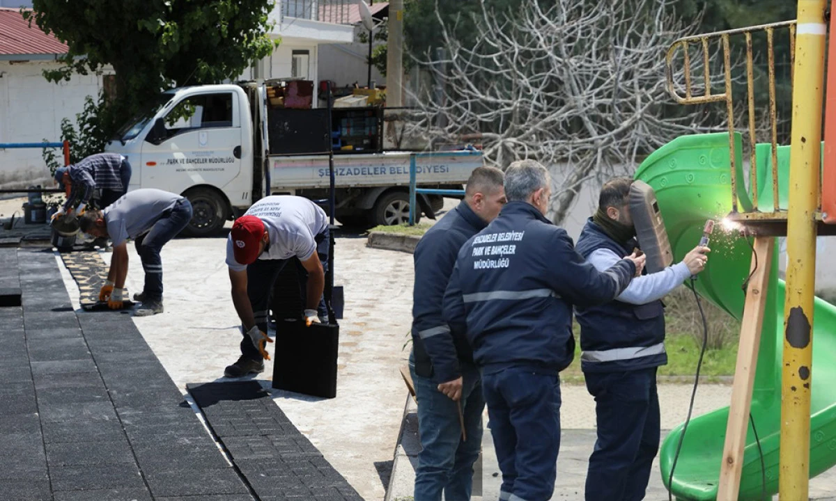 ŞEHZADELER&rsquo;İN PARKLARI YENİLENDİ