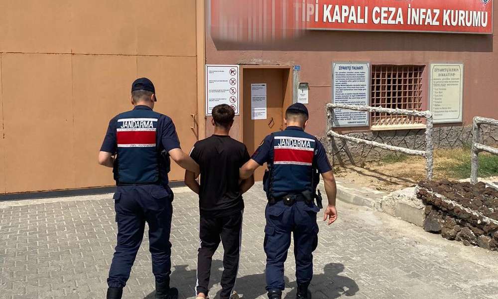 Su&ccedil; makinesi Salihli&rsquo;de yakalandı   