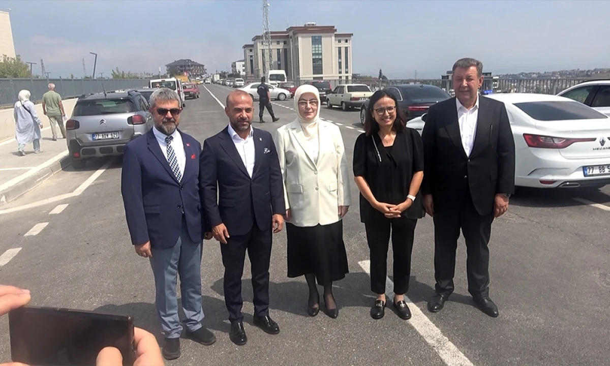 Yalova’da Çöken Hastane Yolu Yapılarak Yeniden Trafiğe Açıldı