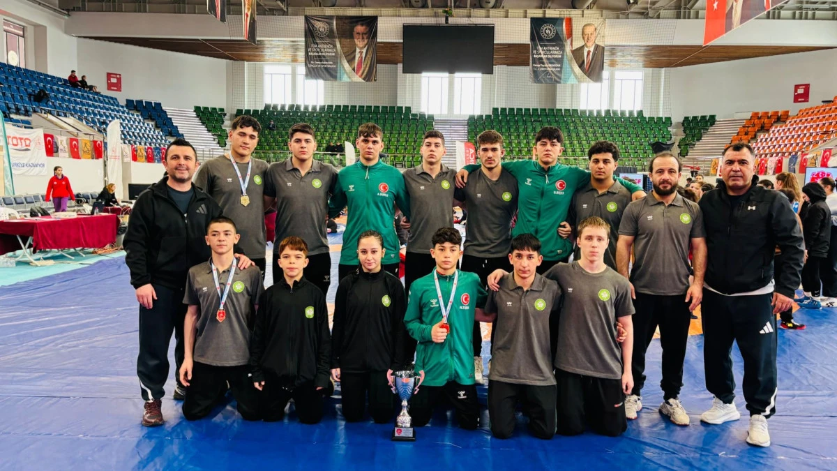 Yıldızlar Arenasında Manisa BBSK R&uuml;zg&acirc;rı