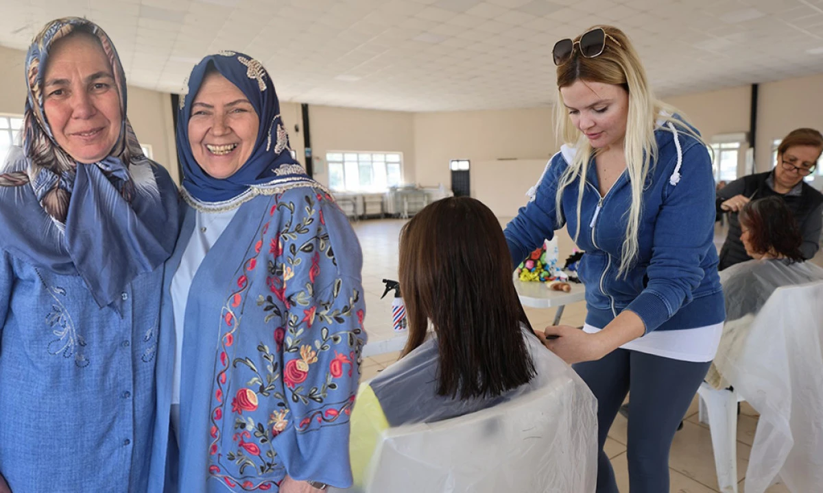 YUNUSEMRE&rsquo;DE &Uuml;CRETSİZ HİZMET 